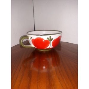 Vintage Hand painted soup/cereal.